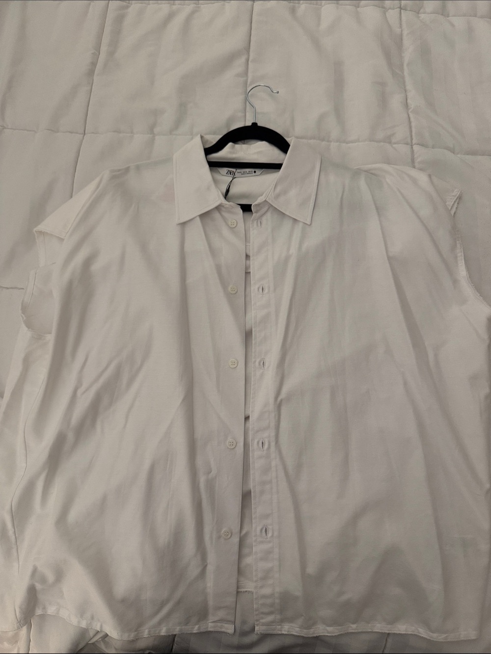 Zara White Women’s Button Down Shirt